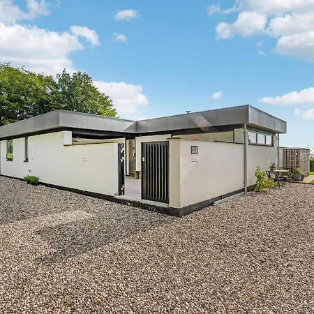 3 Bedroom Lovely In